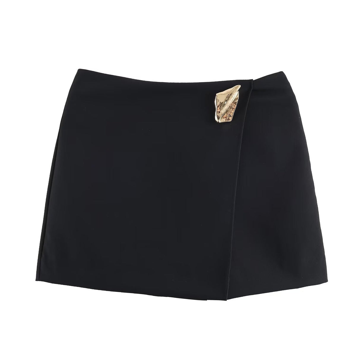Neve | Wrap Shorts Cream Gold Accent Detail