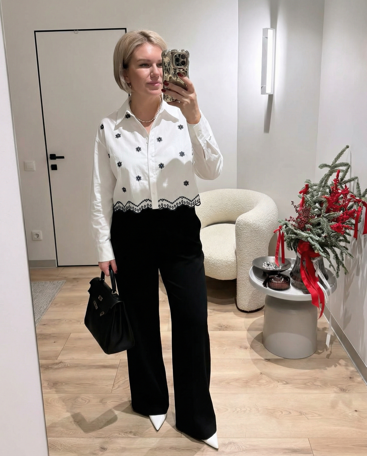 Iris | Cropped Embroidered Lace Blouse White Long Sleeve