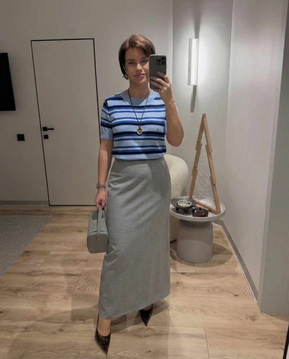 Neve | Striped Knit Top Light Blue Short Sleeve Crew Neck