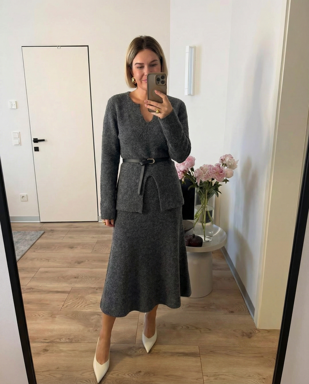 Vera | Knit Set Gray V Neck Belted Sweater A Line Skirt