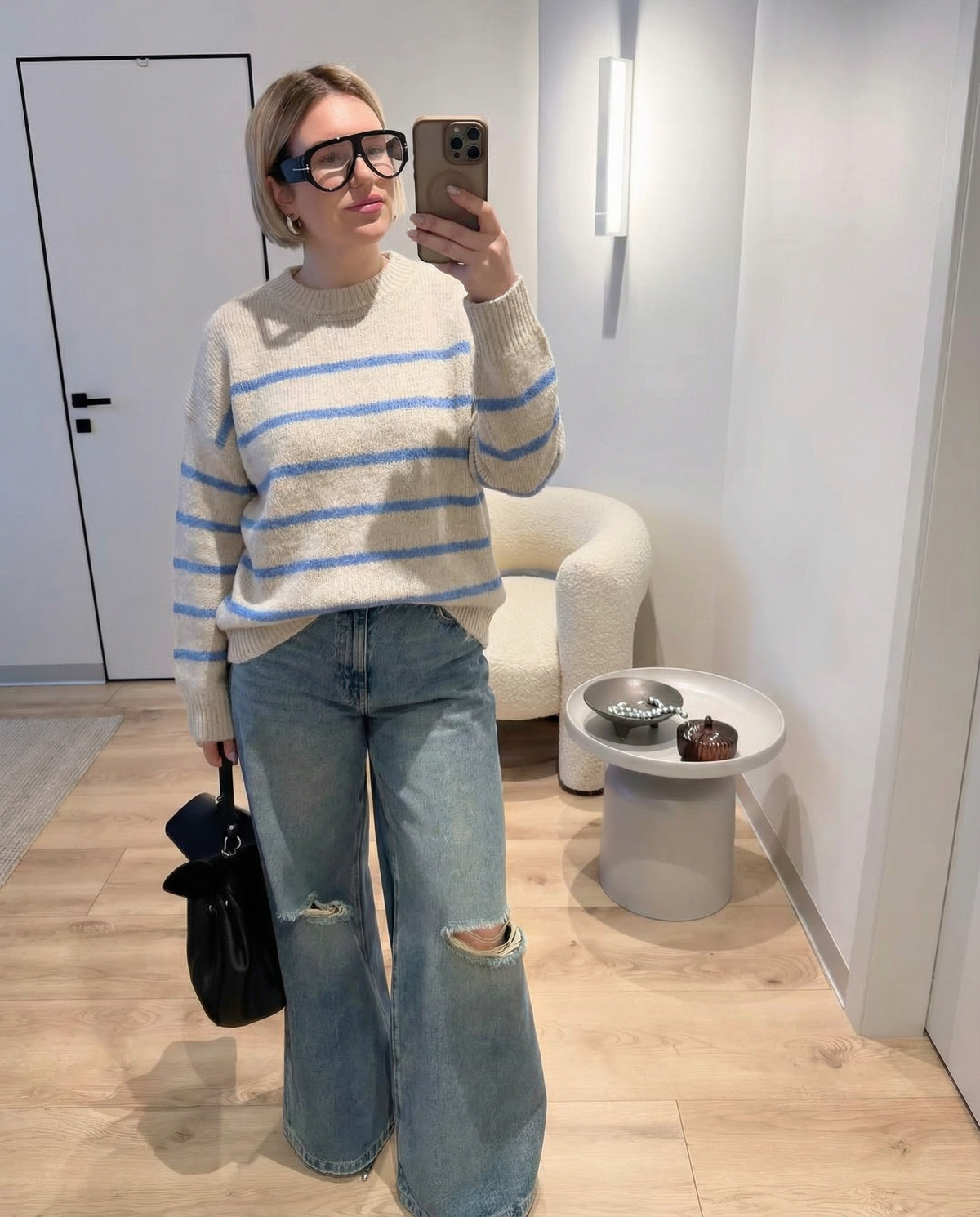 Isla | Striped Knit Sweater Cream Blue Crew Neck