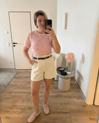 Vera | Tailored Cream Bermuda Shorts Belted